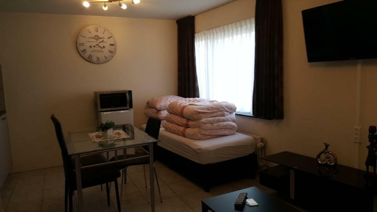 Apartment + Studios Insulinde Тилбург Экстерьер фото