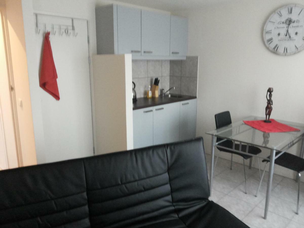 Apartment + Studios Insulinde Тилбург Экстерьер фото