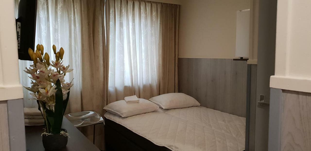 Apartment + Studios Insulinde Тилбург Экстерьер фото